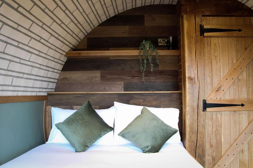 Hedgehogs View Apartment Rhayader Exterior foto