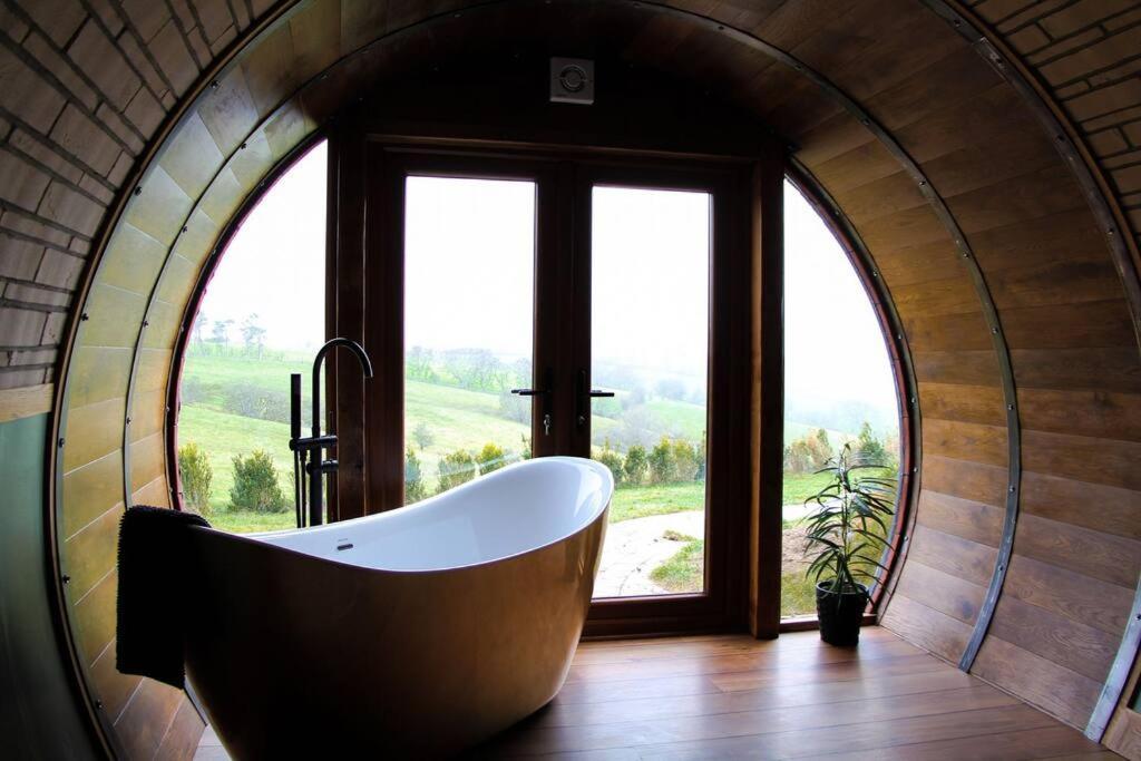 Hedgehogs View Apartment Rhayader Exterior foto